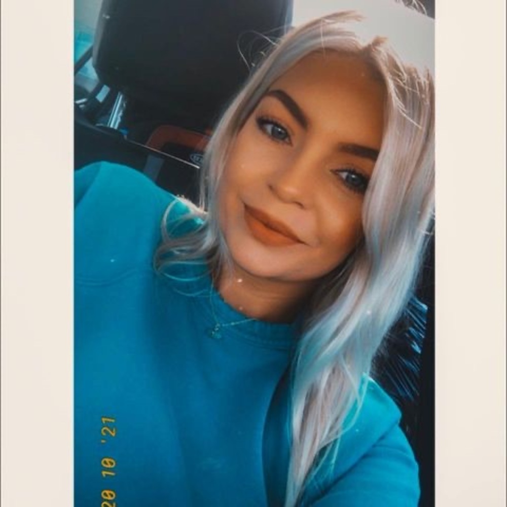 Meet your Posher, Kaci